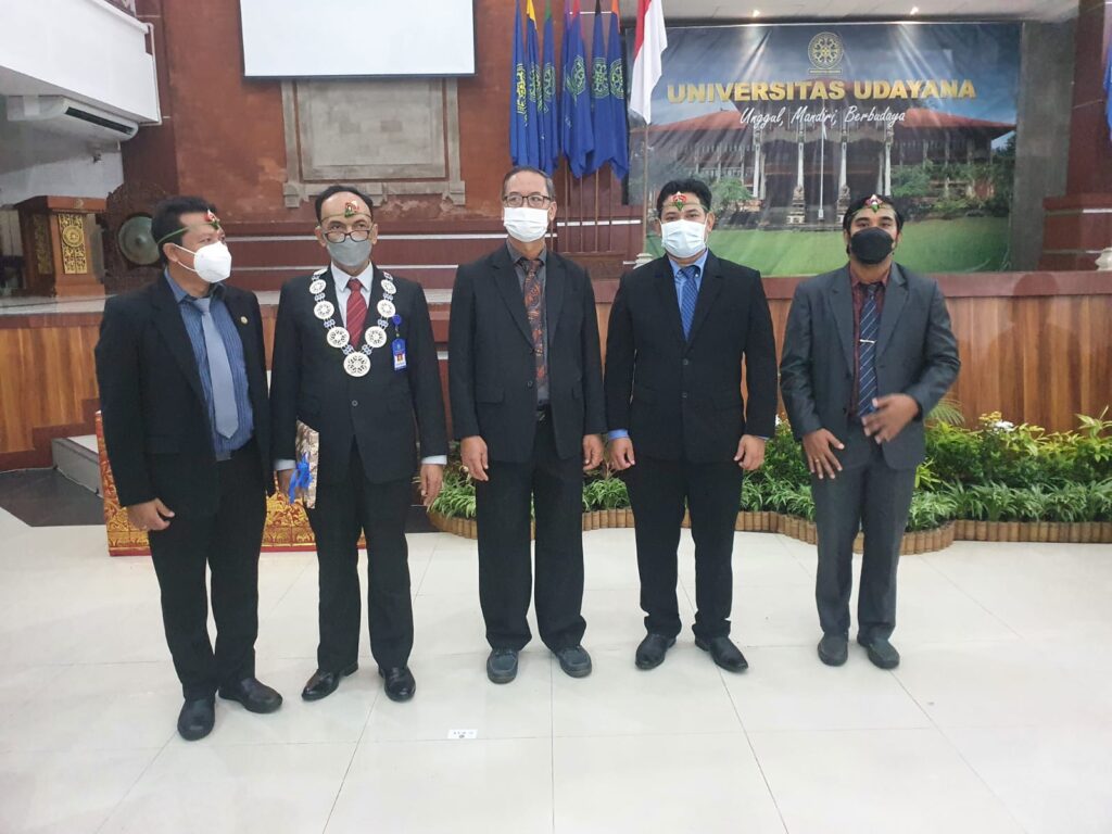 Pelantikan Dekan FKP Prof. Dr. I Wayan Nuarsa