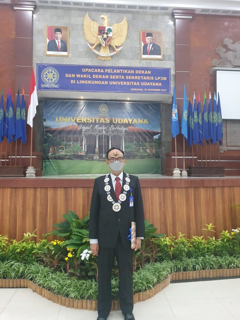 Pelantikan Dekan FKP Prof. Dr. I Wayan Nuarsa