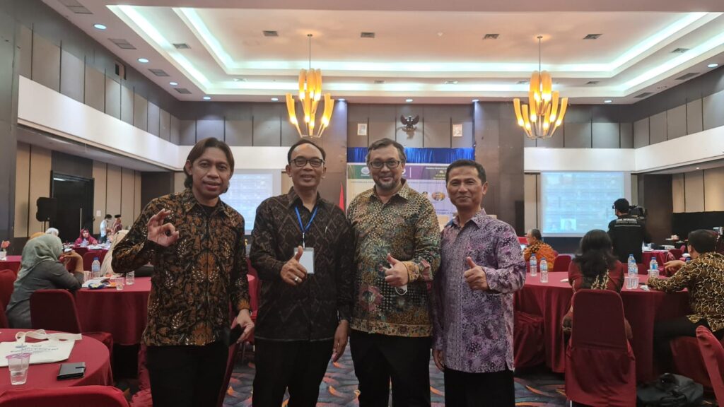 Pertemuan Forum Pimpinan Perguruan TInggi Perikanan dan Kelautan Indonesia Ternate I Wayan Nuarsa